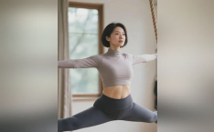 美丽的小姐姐带你做瑜伽,美丽小姐姐带你轻松入门